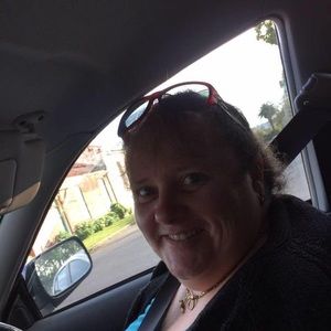 Meet your Posher, Helen